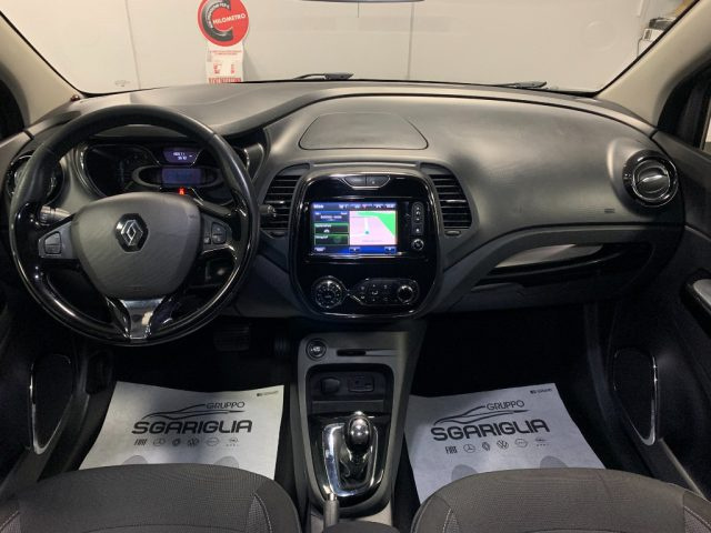 RENAULT Captur usata, con Autoradio