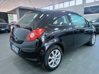 OPEL Corsa usata, con Alzacristalli elettrici
