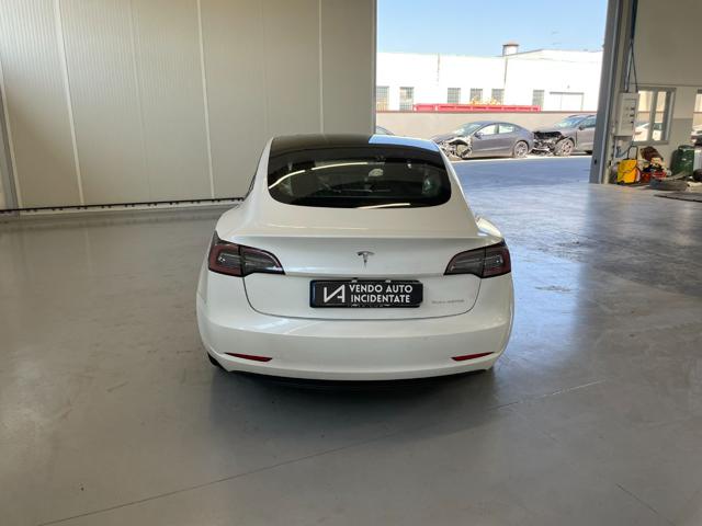 TESLA Model 3 usata, con Autoradio