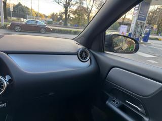 MERCEDES-BENZ GLA 200 usata, con Servosterzo