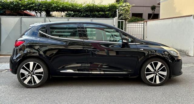 RENAULT Clio usata, con Airbag