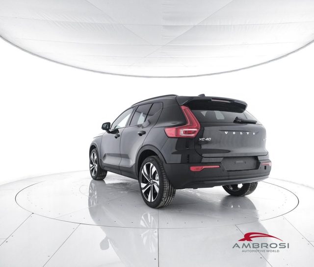 VOLVO XC40 usata 3