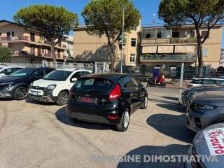 FORD Fiesta usata, con Autoradio