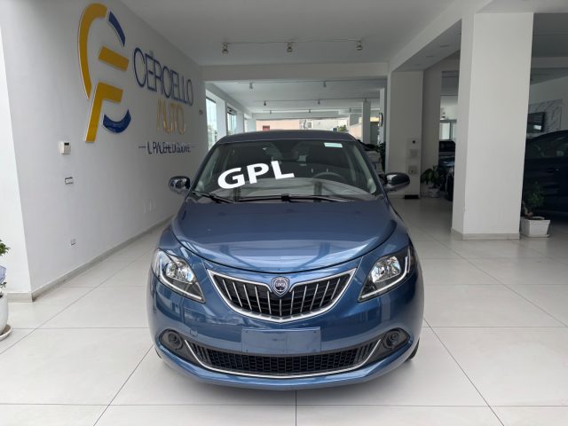 LANCIA Ypsilon usata, con Autoradio