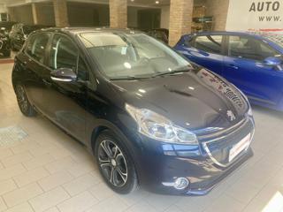 PEUGEOT 208 usata, con Airbag