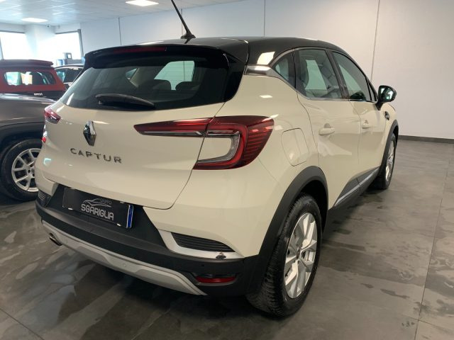 RENAULT Captur usata, con Frenata d