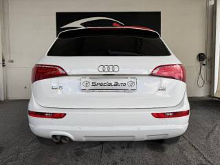 AUDI Q5 usata, con Sensori di parcheggio posteriori