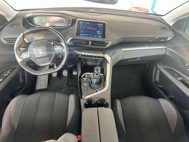 PEUGEOT 3008 usata, con Boardcomputer