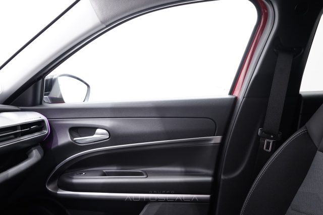 JEEP Avenger usata, con Autoradio digitale