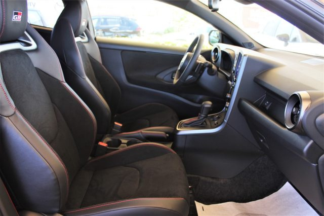 TOYOTA Yaris usata, con Controllo trazione
