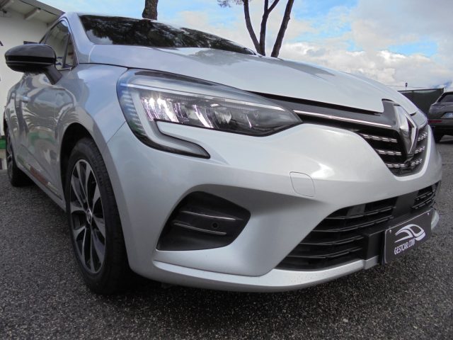 RENAULT Clio usata, con Riconoscimento dei segnali stradali