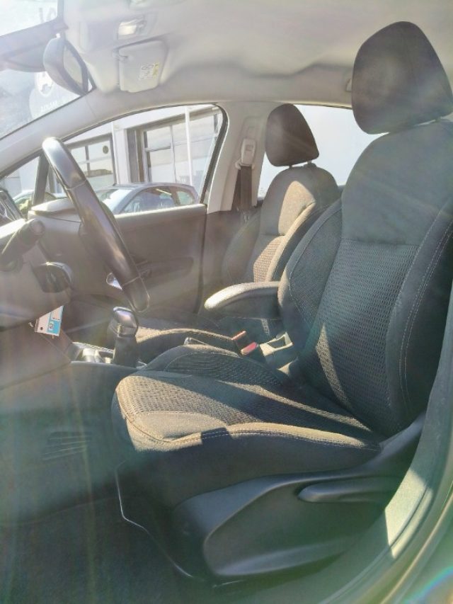 PEUGEOT 208 usata, con Servosterzo