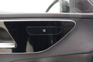 MERCEDES-BENZ C 220 usata 19