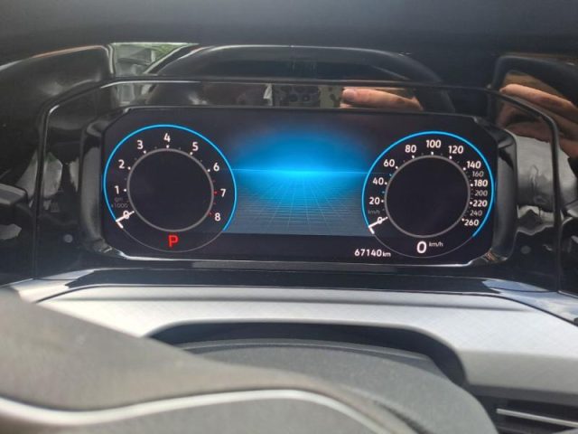 VOLKSWAGEN Golf usata, con Boardcomputer