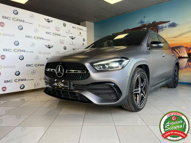 MERCEDES-BENZ GLA 180 usata, con Fari LED