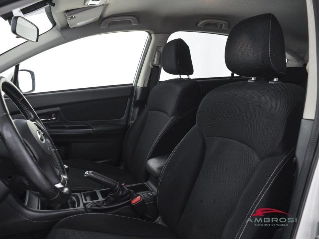 SUBARU XV usata 8