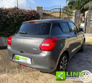 SUZUKI Swift usata, con Autoradio