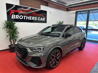 AUDI RS Q3 EDIZIONE 10 YEARS CON GUSCI IN CARBONIO
