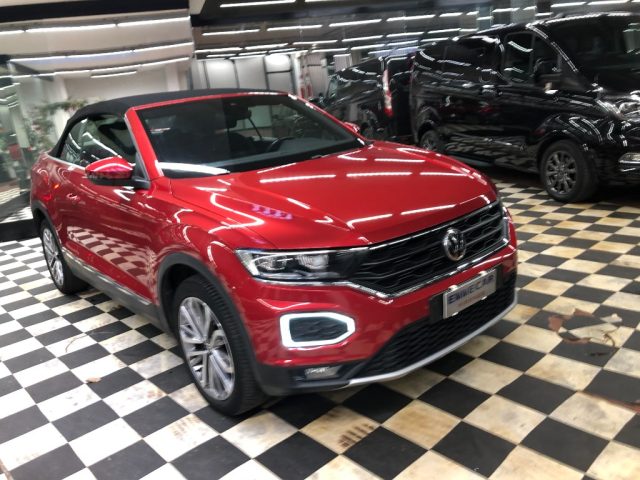 VOLKSWAGEN T-Roc usata, con Airbag