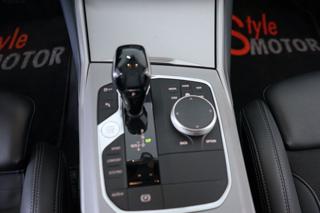 BMW 318 usata, con Controllo automatico clima