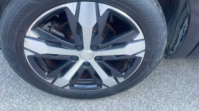 PEUGEOT 3008 usata, con Climatizzatore