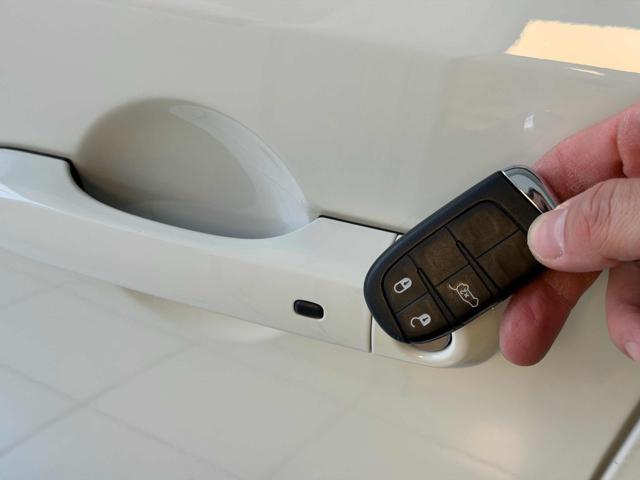 JEEP Renegade usata 21