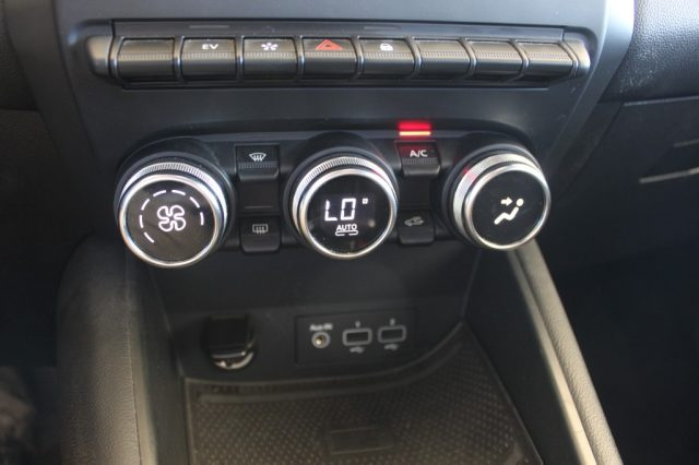 RENAULT Captur usata, con Riconoscimento dei segnali stradali