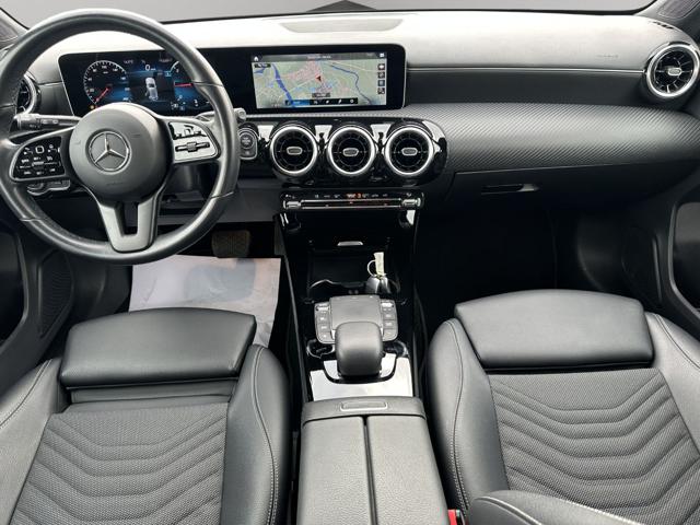 MERCEDES-BENZ A 180 usata, con Cronologia tagliandi