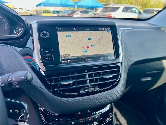 PEUGEOT 2008 usata, con Fendinebbia