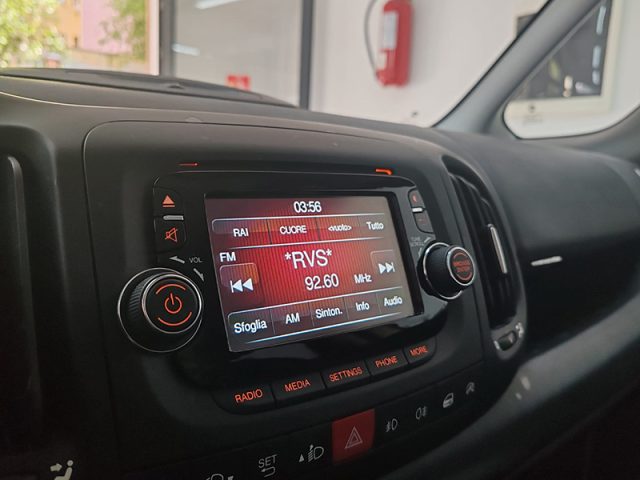 FIAT 500L usata, con Touch screen