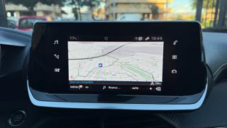 PEUGEOT 2008 usata, con Climatizzatore