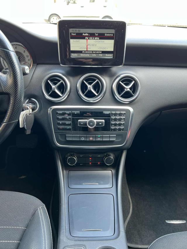 MERCEDES-BENZ A 180 usata, con Chiusura centralizzata