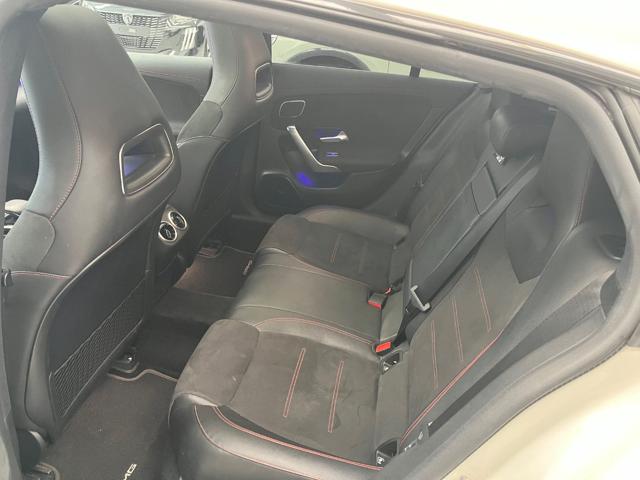 MERCEDES-BENZ CLA 200 usata, con Regolazione elettrica sedili