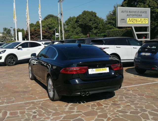 JAGUAR XE usata, con Airbag laterali