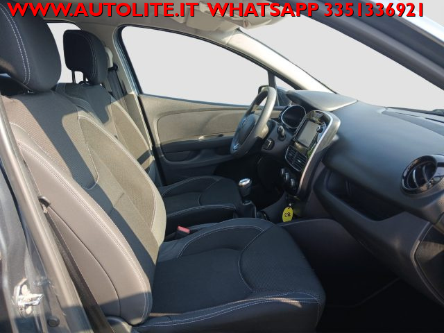 RENAULT Clio usata, con Touch screen