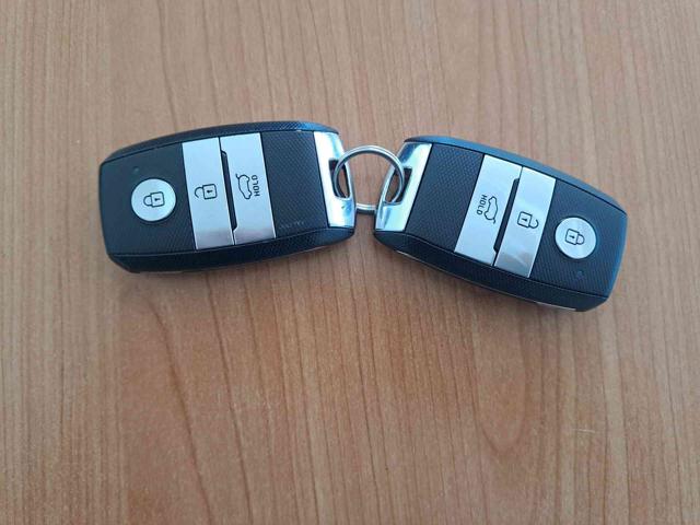 KIA Sportage usata, con Sensori di parcheggio posteriori
