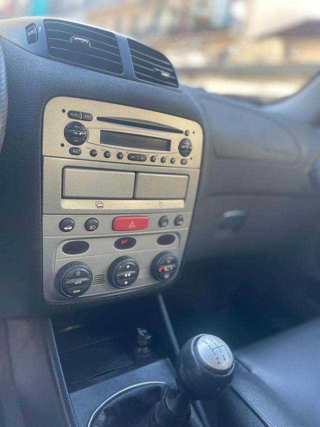 ALFA ROMEO 147 usata, con Climatizzatore
