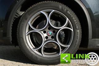 ALFA ROMEO Stelvio usata, con Controllo automatico clima