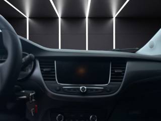 OPEL Crossland X usata, con USB