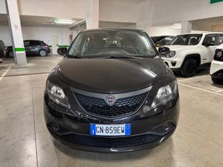LANCIA Ypsilon usata, con Autoradio