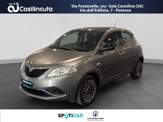 LANCIA Ypsilon usata, con ABS