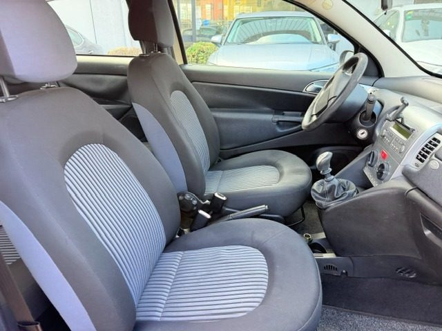 LANCIA Ypsilon usata, con Immobilizzatore elettronico