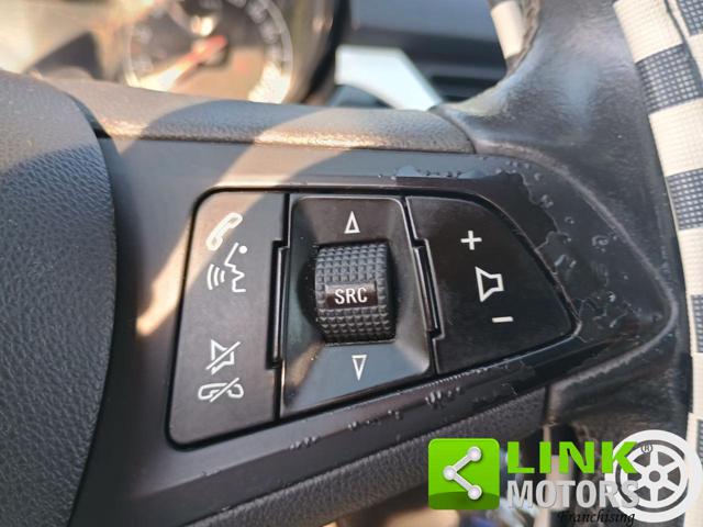 OPEL Corsa usata, con Bluetooth