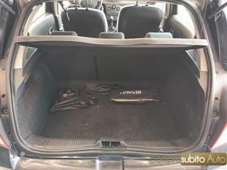 RENAULT Clio usata, con Controllo trazione