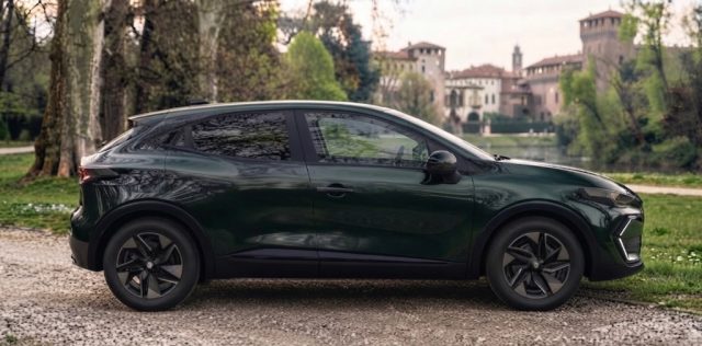 RENAULT Clio usata, con Airbag