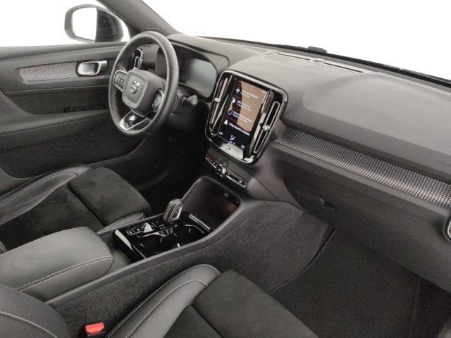 VOLVO XC40 usata, con Controllo automatico clima