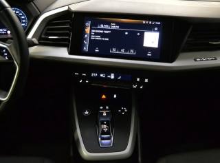 AUDI Q4 e-tron usata, con Autoradio