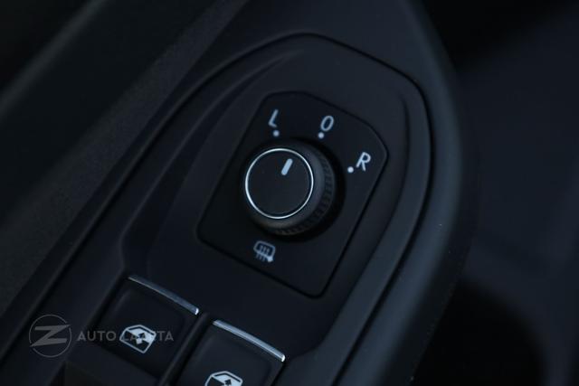 VOLKSWAGEN Golf GTI usata, con Hill holder