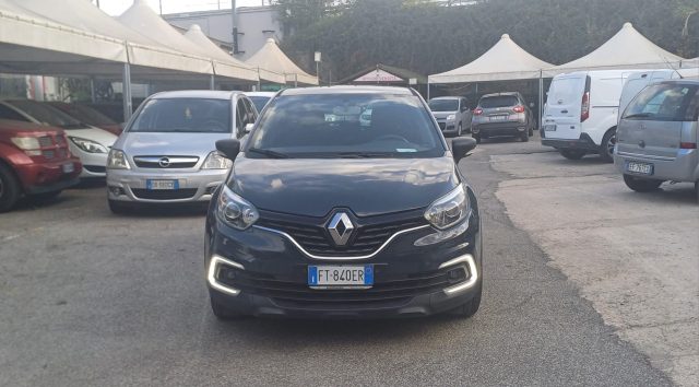 RENAULT Captur usata, con ABS