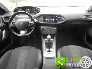 PEUGEOT 308 usata, con Sedile posteriore sdoppiato